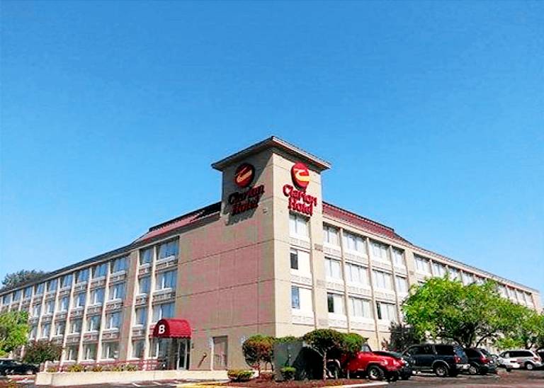 Clarion Hotel & Convention Center Joliet