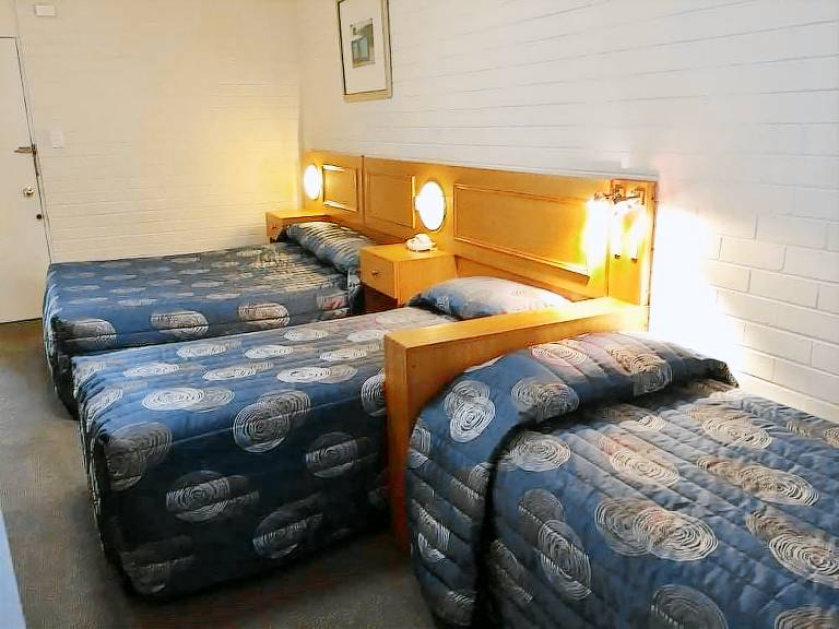 Motel  Goulburn