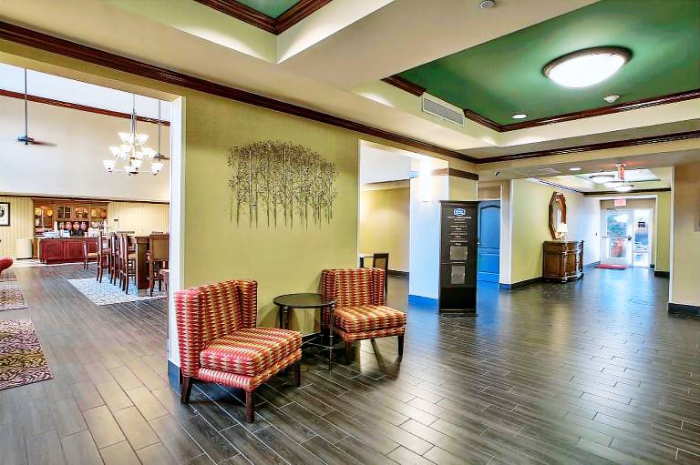 Hampton Inn & Suites Tallahassee I-10-Thomasville Rd. — photo 4