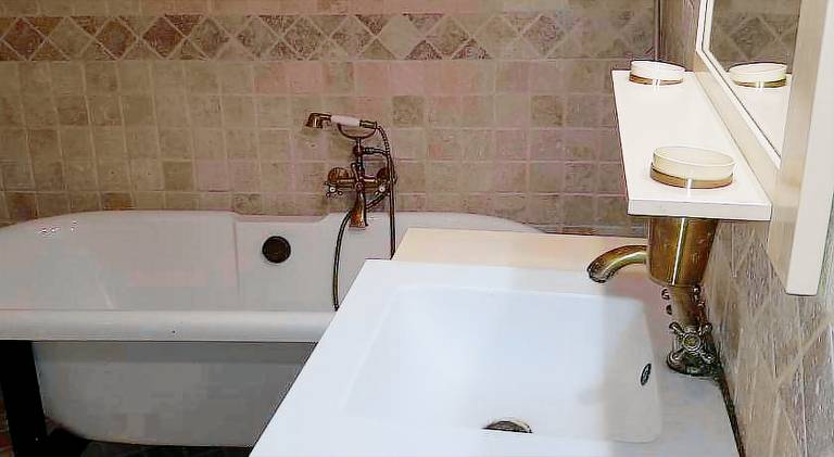 Holiday apartment | Near Popes' Palace — photo 5