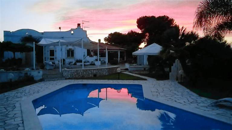 Bed & Breakfast  Maruggio