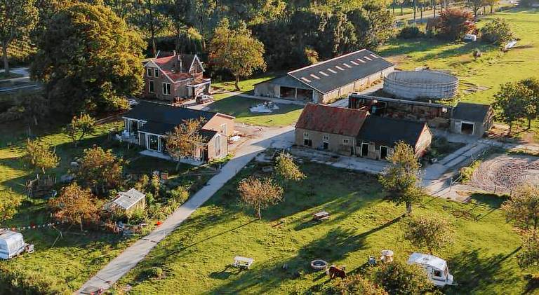 200 m&sup2; Ferienhaus