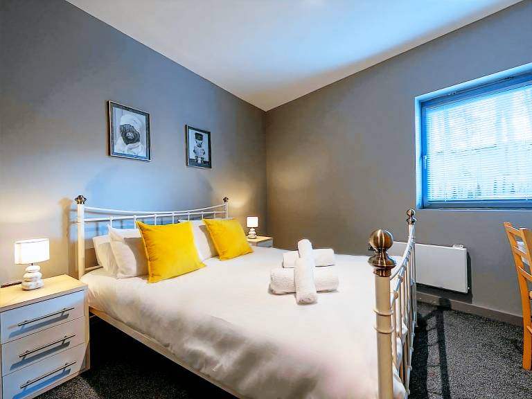 Rental apartment with fast internet & yard | City view | Pet-friendly — photo 3