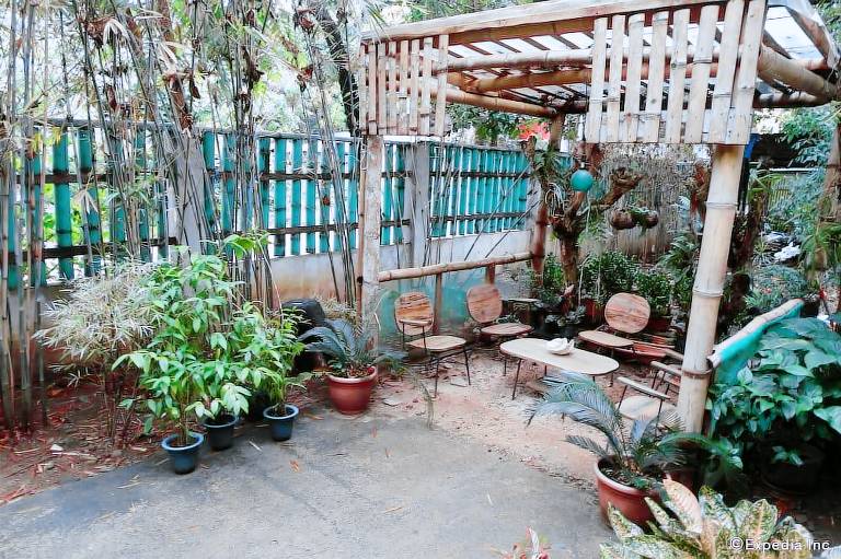 Bed & Breakfast  Puerto Princesa City