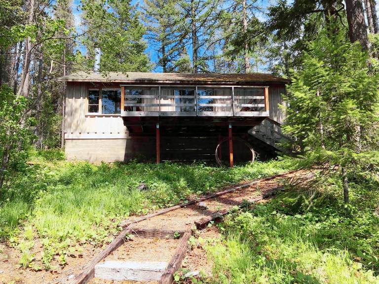 Cabin West Glacier