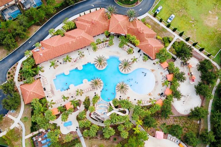Fabulous 5 BR with pool Solterra Resort — photo 3