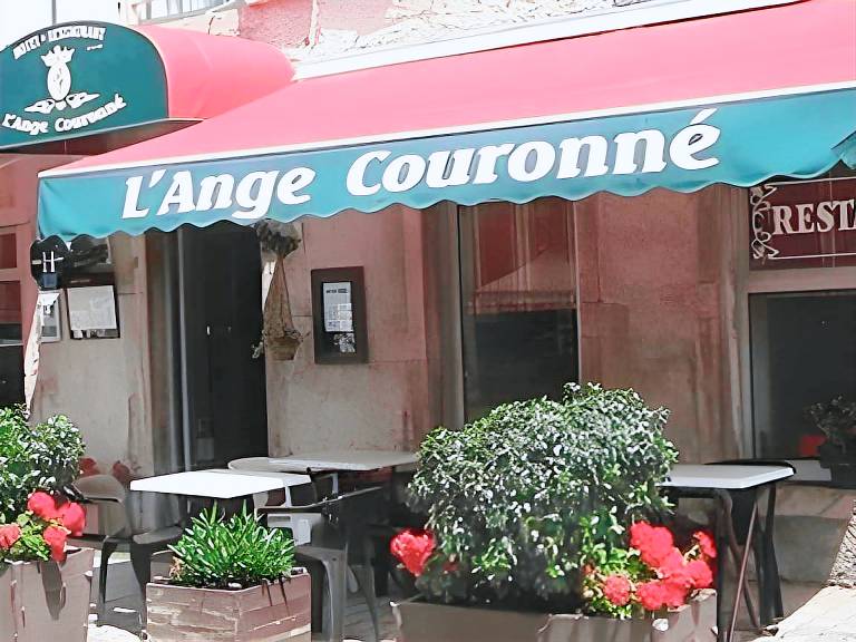 Logis Hotel L'ange Couronne in Villars