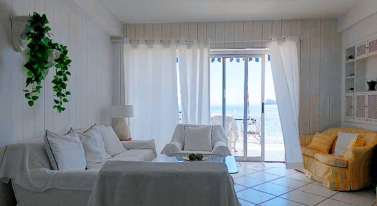 Apartment with terrace — photo 2