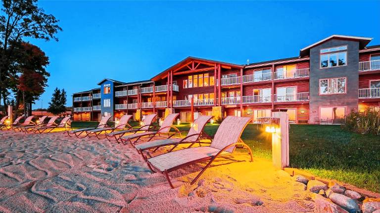 Best Western Premier The Lodge on Lake Detroit in Detroit Lakes, MN