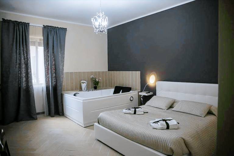 House  Valguarnera Caropepe