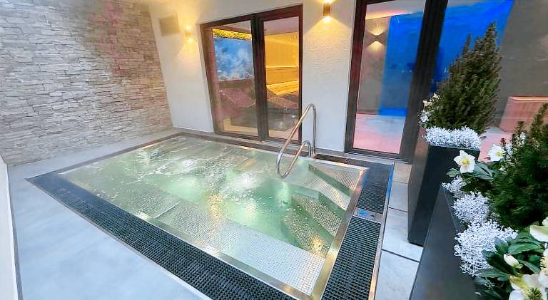 Serviced apartment with 2 rooms for 6 persons — photo 3