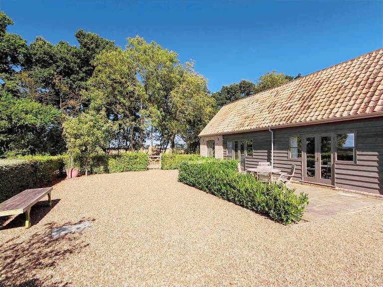 Cottage Clopton