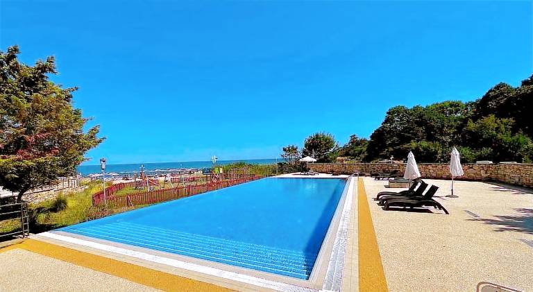 Sea view Penthouse (YooBulgaria) — photo 4