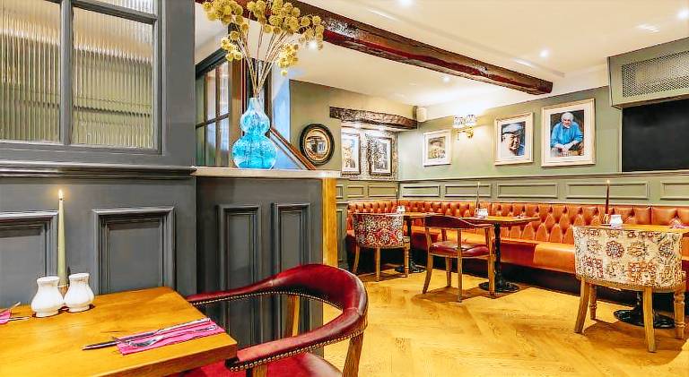 The Kings Arms Hotel — photo 5