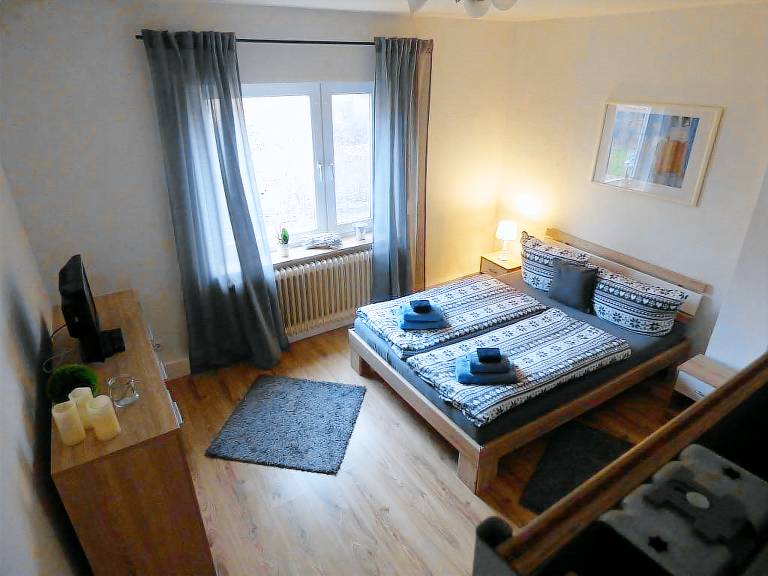 Große Ferienwohnung Genius mit Garten