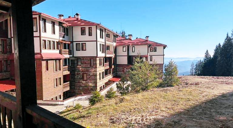 Rental apartment with barbeque, patio & garden — photo 4