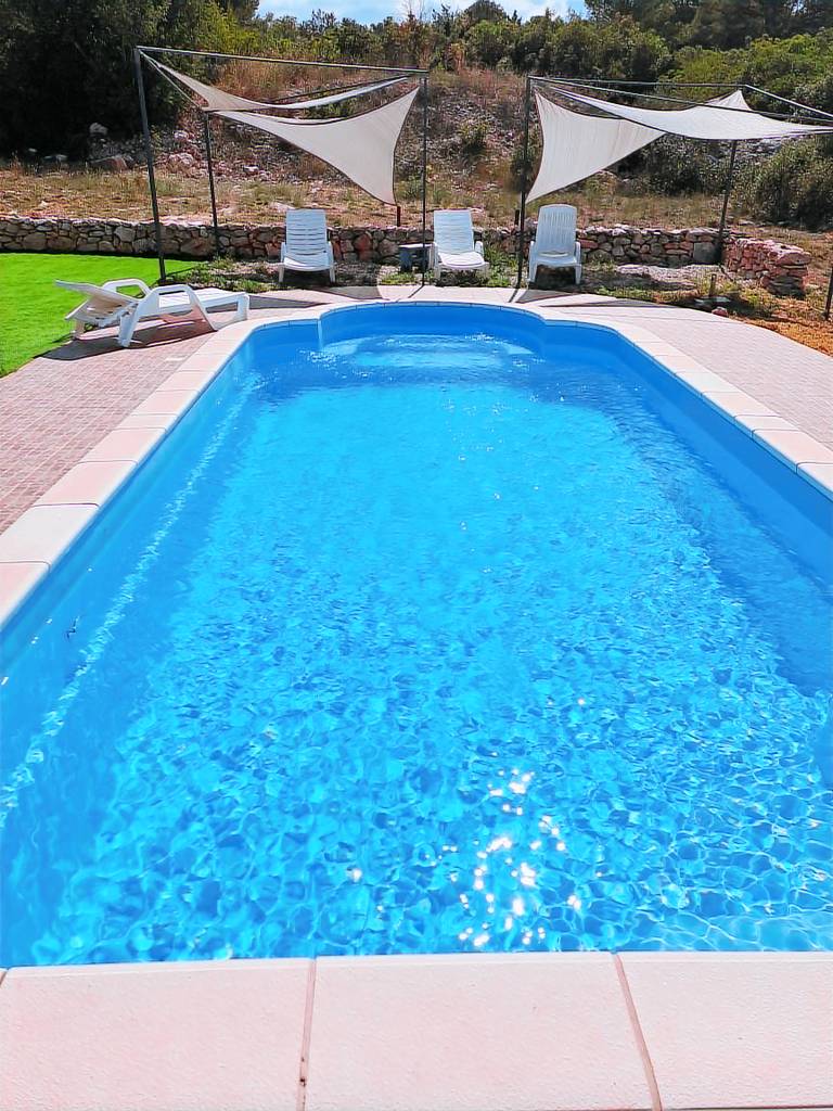 Family-oriented nice house with private pool, barbeque & terrace | Garden view | Pet-friendly — photo 2