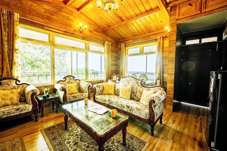 House with 2 rooms for 8 persons in Mussoorie