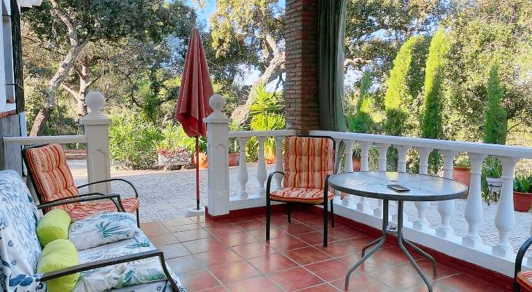 Chalet with pool | Pet-friendly — photo 4