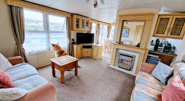 Haven on the Hill 2 Bed Caravan with Town Views of Aberystwyth F7 — photo 2