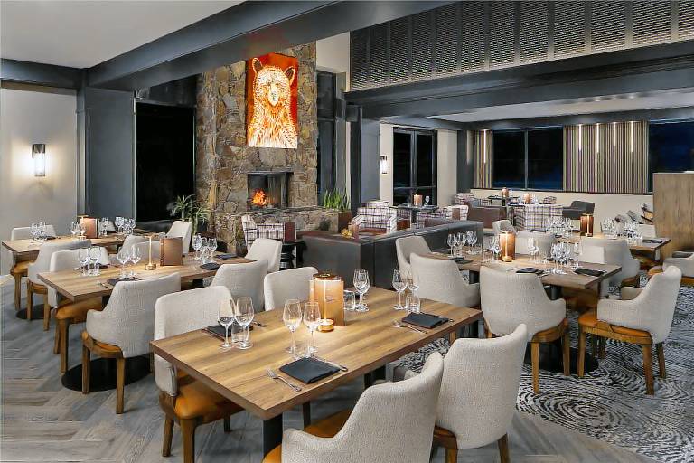 Hilton Whistler Resort & Spa — photo 3