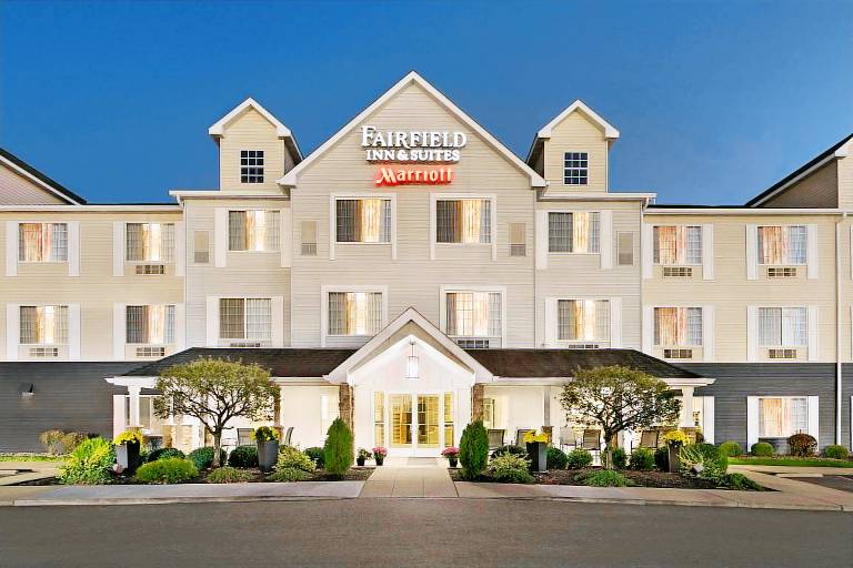 Fairfield by Marriott Inn & Suites Wheeling-St. Clairsville, OH — photo 4