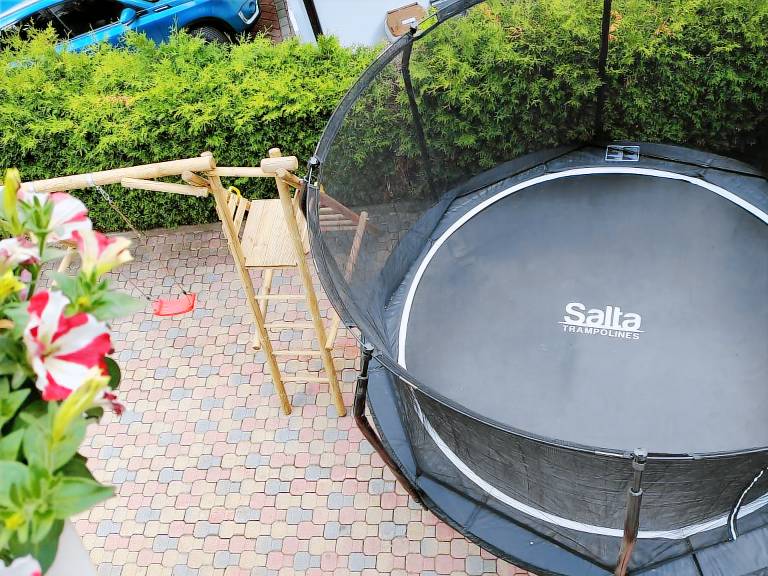 Rental apartment with patio & barbeque — photo 3
