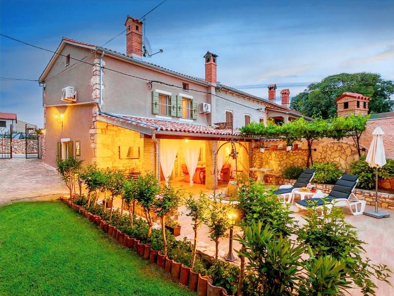 House Krnica, Marčana