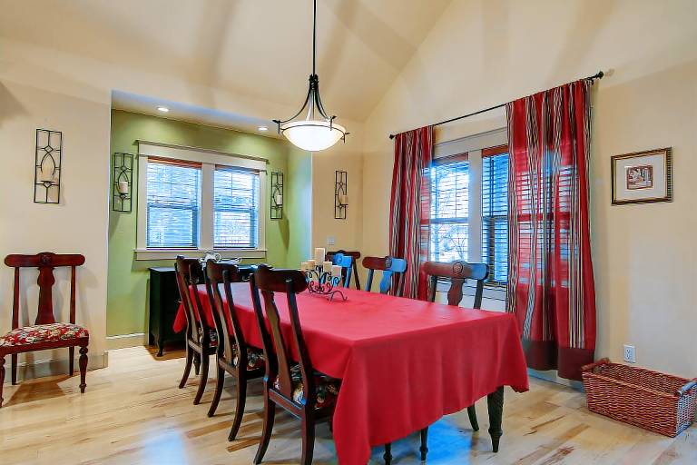 Wild Meadow - NW Bend, Spacious, Amazing Location, Bonus Room, Forest Trails — photo 5