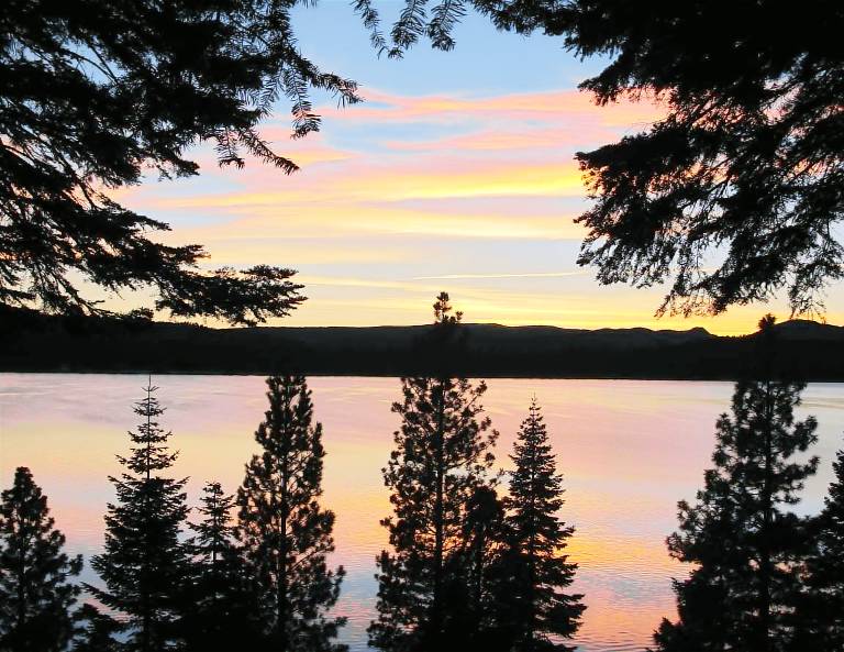 House Lake Almanor