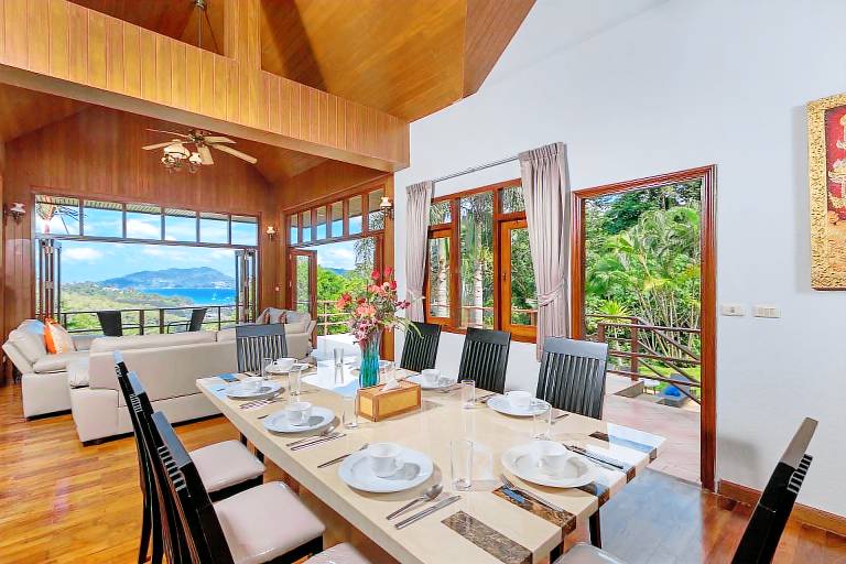 Children-friendly beautiful villa with private pool, hot tub & BBQ | Perfect for remote work | Pets allowed — photo 5