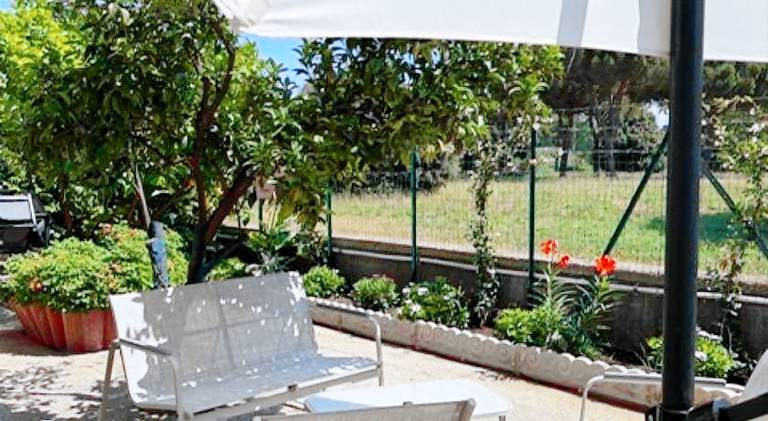 Holiday apartment with 2 rooms for 6 persons in Follonica