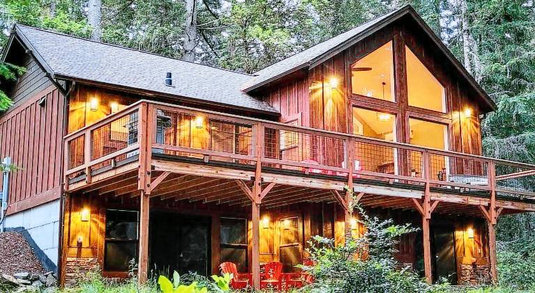 House Anderson Island