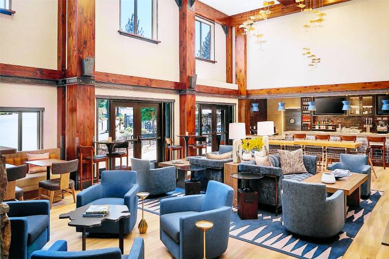 Martis Valley Lodge Truckee, Tapestry Collection by Hilton — photo 2