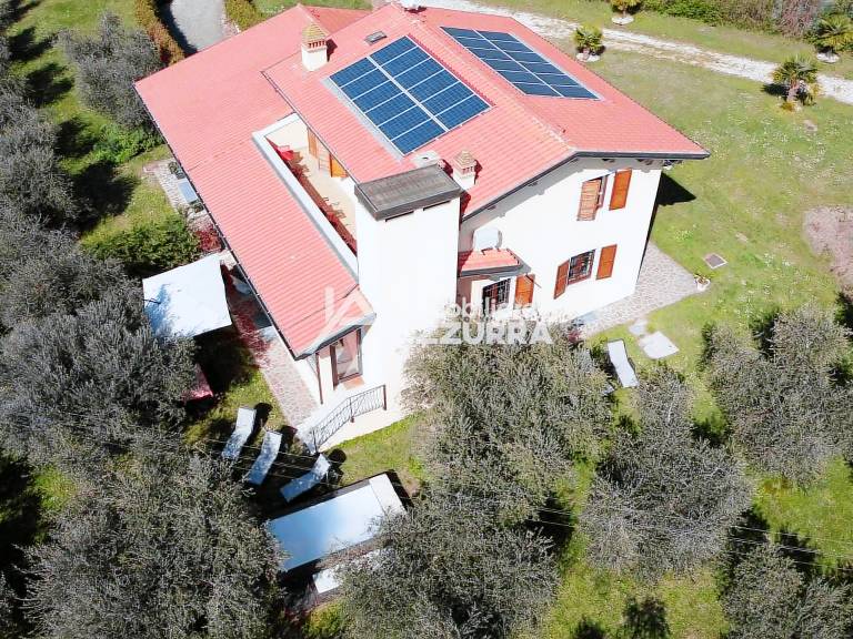 Fully equipped house with jacuzzi, garden & private pool | Pet-friendly — photo 5