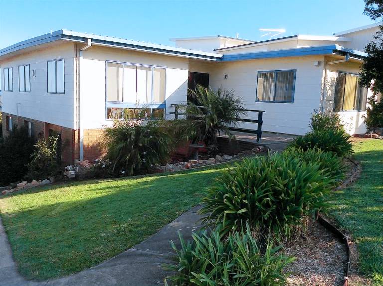 House  Lake Tyers Beach