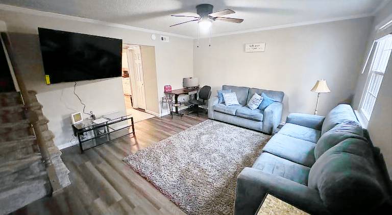 2bed 3bath private and close to everything ! in Greensboro, NC