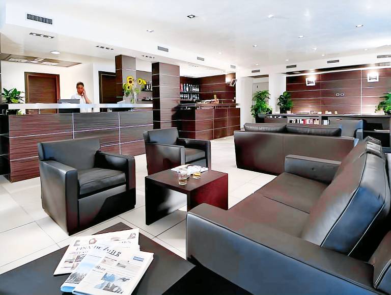 Children-friendly charming serviced apartment with terrace & garden | Pets allowed — photo 5