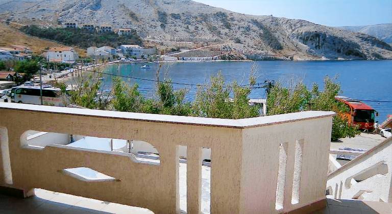 Charming holiday apartment with terrace | Dogs allowed in Novalja