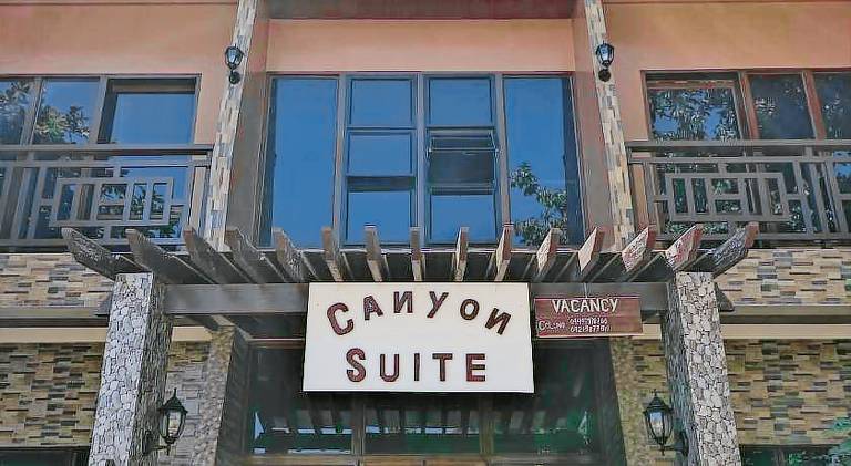 Canon Suite in General Luna