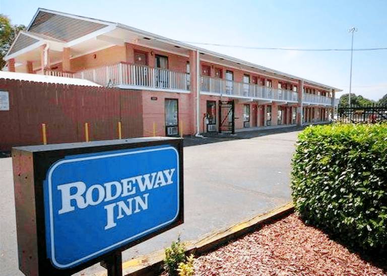 Rodeway Inn Charlotte North End in Charlotte, NC