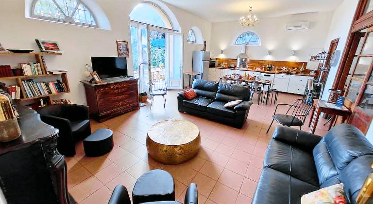 Fully equipped charming villa with garden & terrace | Perfect for remote work | Dogs allowed — photo 3