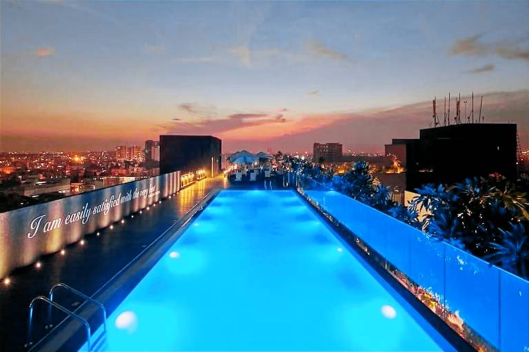 The Waverly Hotel & Residences