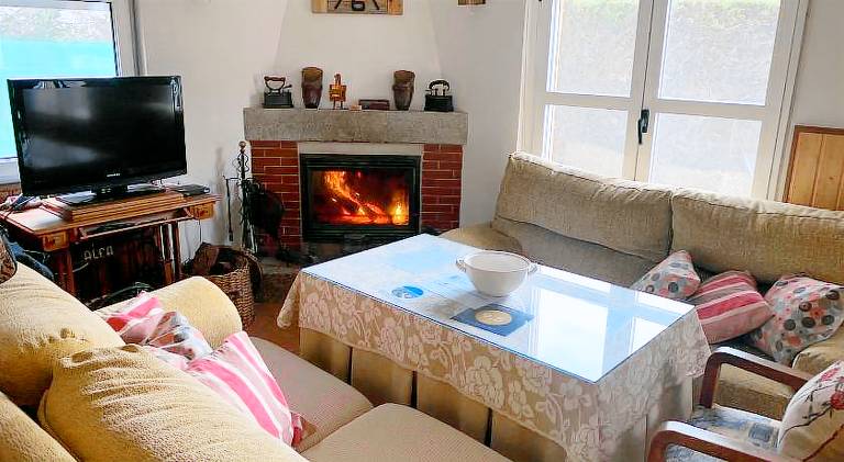 Fully equipped ample house with barbeque, patio & garden | Pet-friendly — photo 2