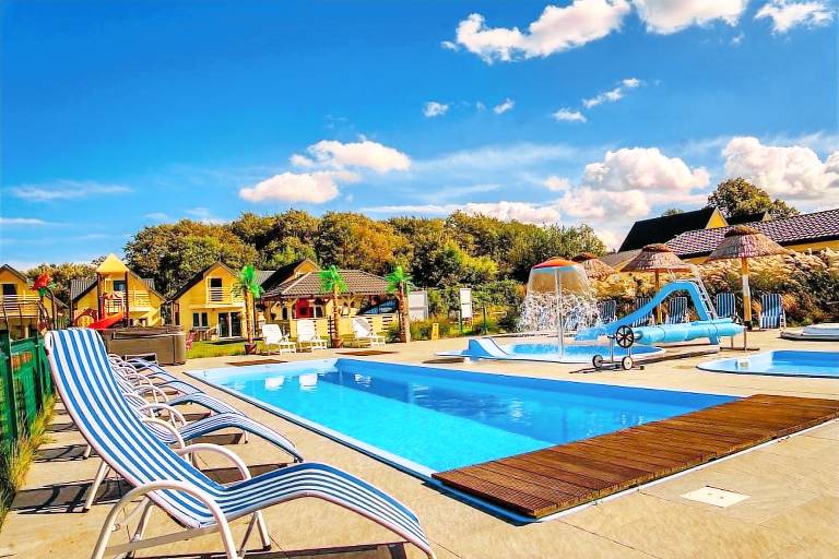 House with terrace, yard & jacuzzi in Ustron