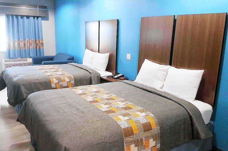 Haven Inn & Suites Willowbrook