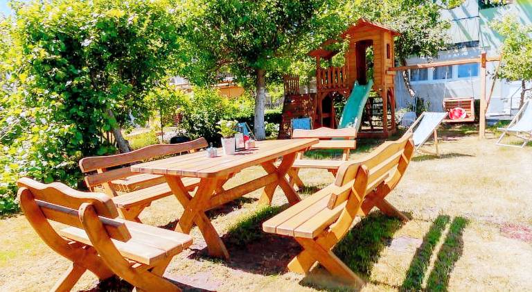 Holiday apartment with terrace, grill & yard | Dogs allowed — photo 3