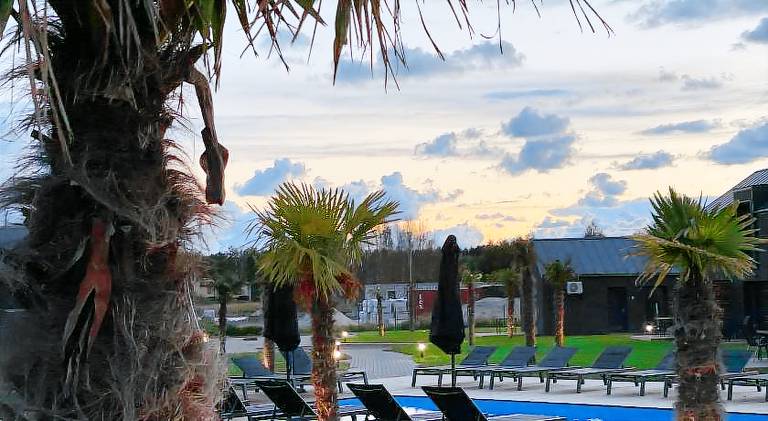 Holiday apartment with sauna, pool & patio in Klaipeda