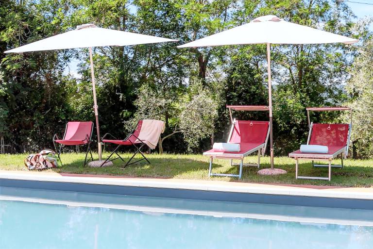 Children-friendly villa with grill, garden & jacuzzi | Pets allowed — photo 4