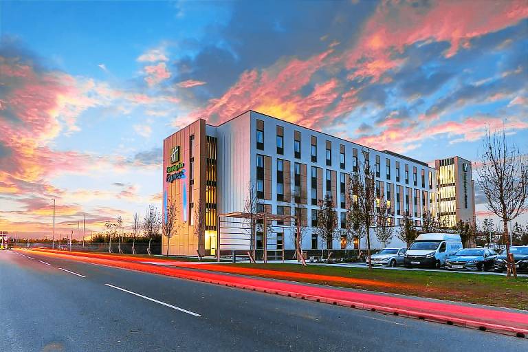 Holiday Inn Express Bicester By IHG in Bicester